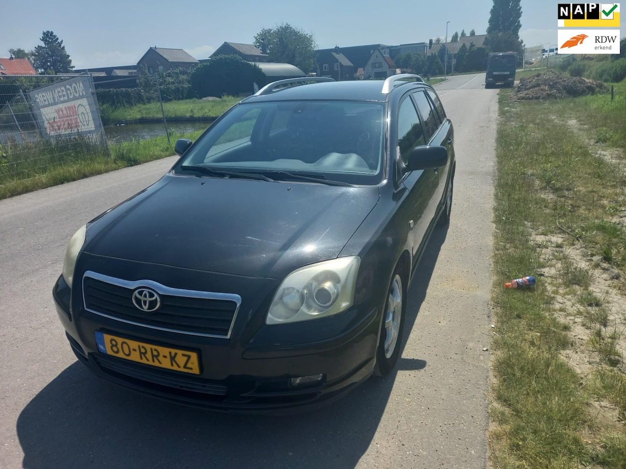 Toyota Avensis Wagon - 1.8 VVTi Linea Luna 1.8 VVTi Linea Luna - AutoWereld.nl