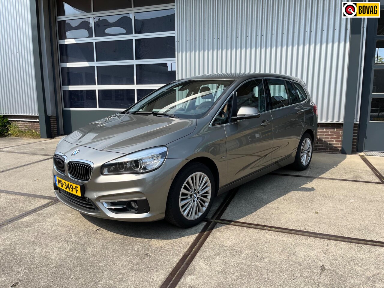 BMW 2-serie Gran Tourer - 216i Executive 216i Executive - AutoWereld.nl