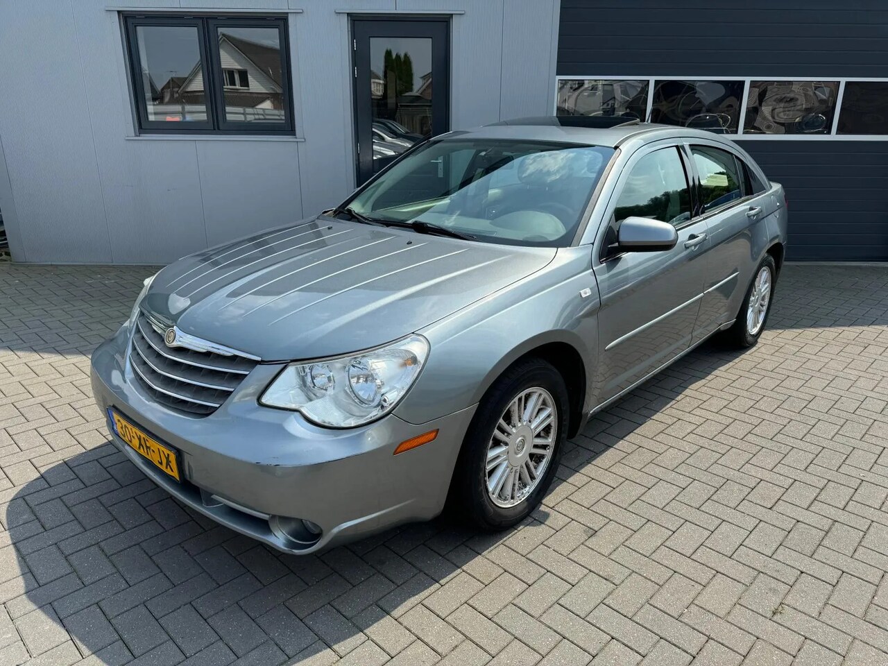 Chrysler Sebring - 2.0 Touring First Edition 2.0 Touring First Edition - AutoWereld.nl