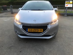 Peugeot 208 - 1.2 VTi Blue Lease Motor probleem export prijs