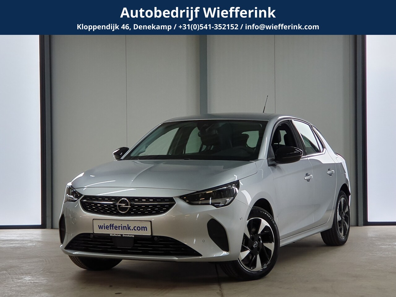 Opel Corsa-e - Level 3 50 kWh | Parkeer Pakket | Stoelverwarming | Apple & Android - AutoWereld.nl