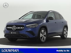 Mercedes-Benz GLA-Klasse - 180 Star Edition Luxury Line | Trekhaak | Nightpakket | Dodehoekassistent | Keyless-Go com