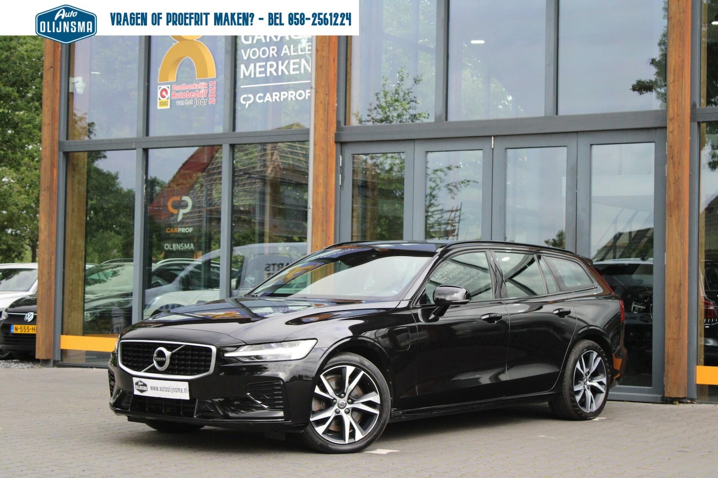 Volvo V60 - 2.0 T6 PlugInHybride AWD R-Design|Camera|PDC|Clima|LED - AutoWereld.nl