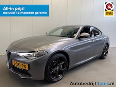 Alfa Romeo Giulia - 2.0T Super 200PK NAVI-LEDER-ECC-XENON-LMV.19-PDC-ADAPTIVE CRUISE CONTROL-LANE ASSIST