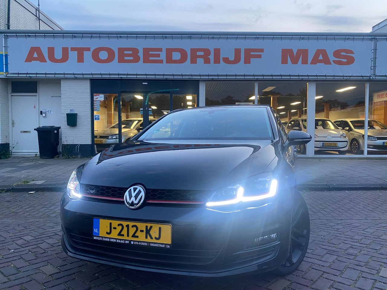 Volkswagen Golf - 1.4 TSI Cup Highline Airco Keyless - AutoWereld.nl