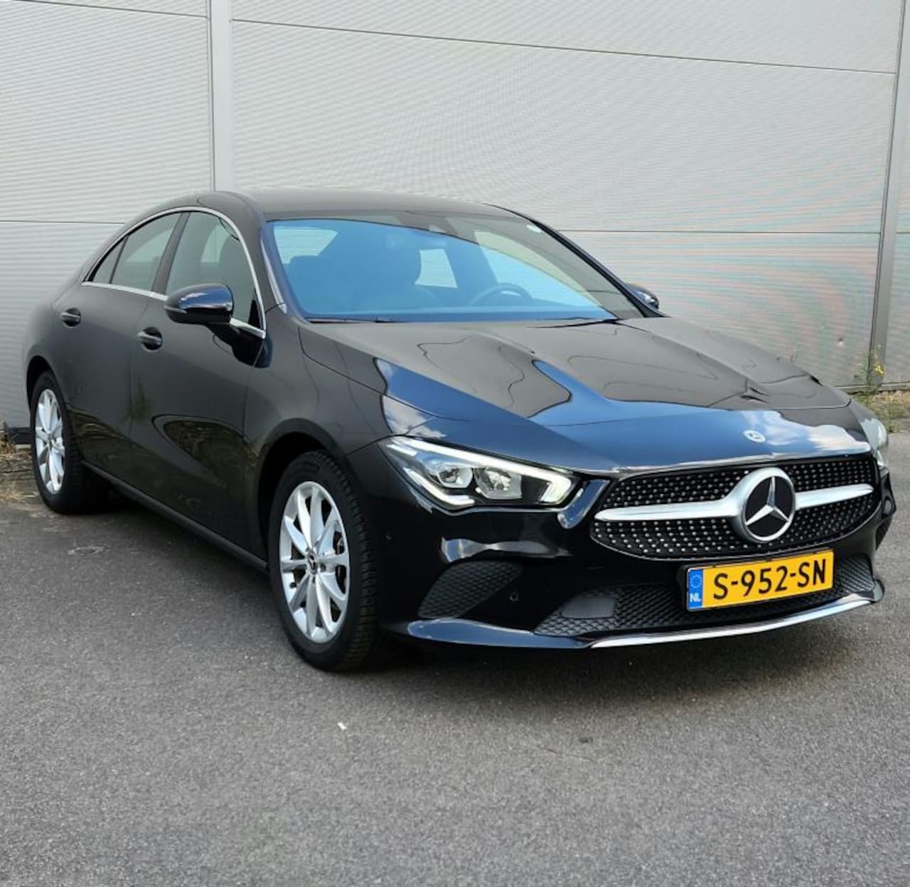 Mercedes-Benz CLA-Klasse - 180 Premium 180 Premium - AutoWereld.nl