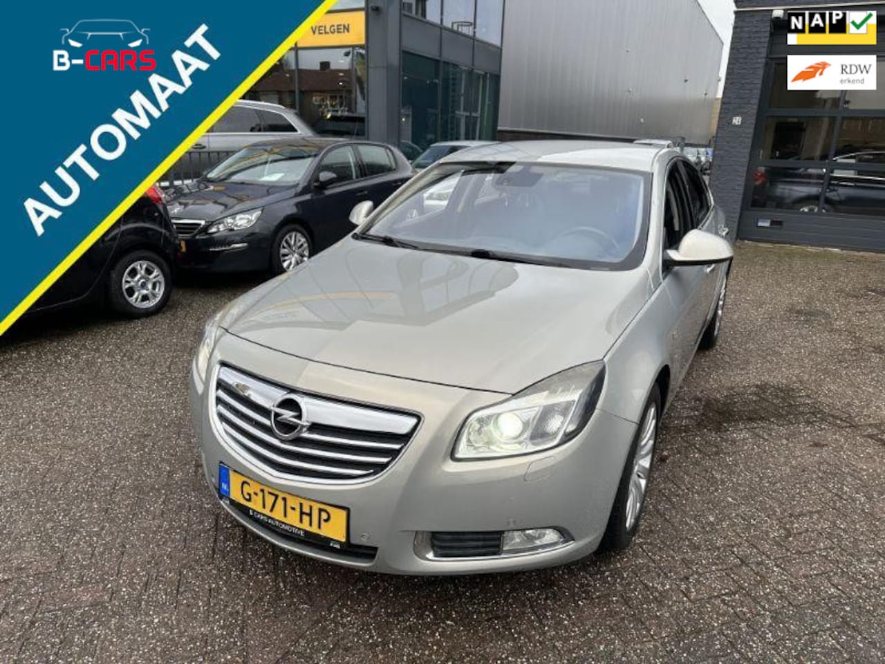 Opel Insignia - 2.0 T Executive AUTOM|XENON|NAVI|CRUISE|PDC|TOPST!! - AutoWereld.nl