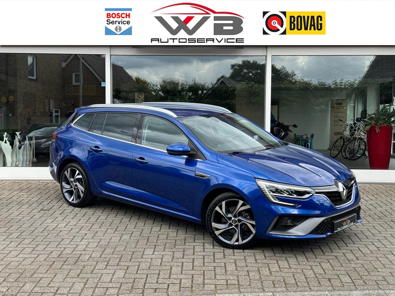 Renault Mégane E-Tech - Estate 1.6 Plug-In Hybrid 160 RS Line I Bomvol! - AutoWereld.nl