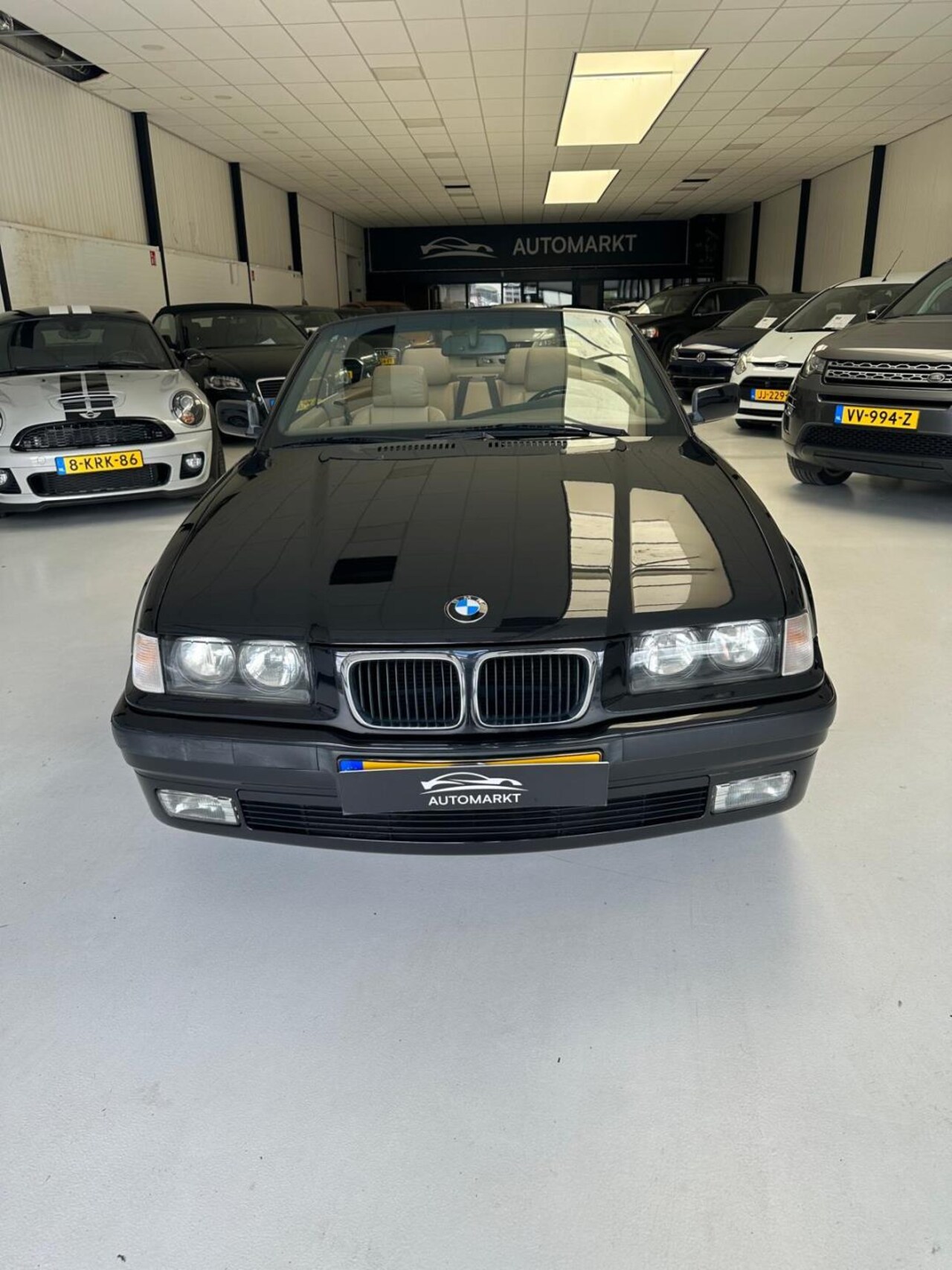 BMW 3-serie Cabrio - 318i slechts 135864 km met hardtop - AutoWereld.nl