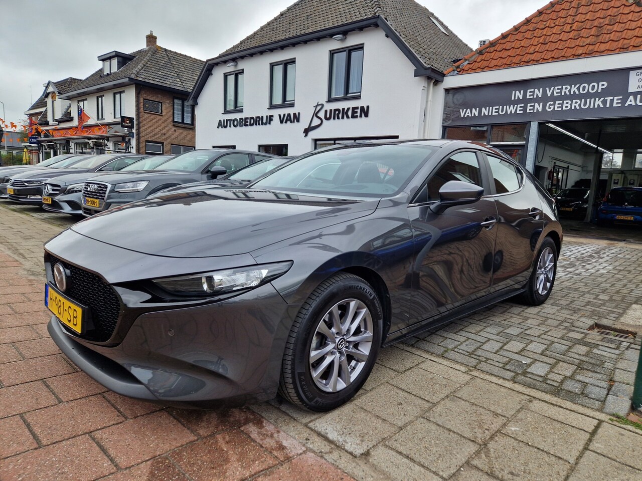 Mazda 3 - 2.0 e-SkyActiv-X M Hybrid 180 Comfort met Bose,Trekhaak,Navigatie,Climate control - AutoWereld.nl