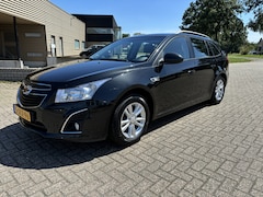 Chevrolet Cruze Station Wagon - 1.4T LTZ [ fm navi, camera, ecc, cruise, trekhaak, lmv ]