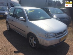 Seat Arosa - 1.4i Signo AUTOMAAT AIRCO , 122000 KM ORG NATIONALE AUTOPAS & ONDERHOUDSBOEKJES TOPAUTO