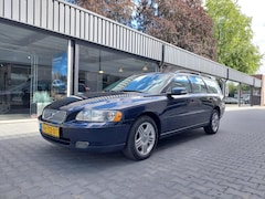 Volvo V70 - 2.5T Edition Automaat Nieuwe distributieriem Spoiler Trekhaak Clima Cruise 16 inch Twee ei