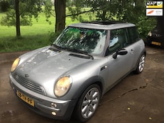 MINI Cooper - 1.6 AIRCO , GROOT ELEKTR SCHUIFDAK , ORG S- COOPER VELGEN , LEDER INTERIEUR, PAAR SCHOONHE