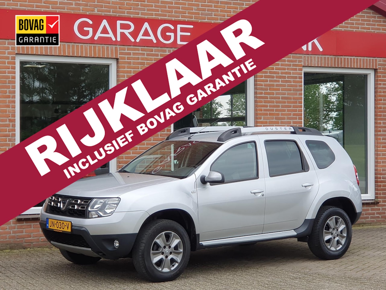 Dacia Duster - 1.2 TCe 4x2 Lauréate 125PK 5drs airco, cruise, elektr.ramen, lmv RIJKLAAR - AutoWereld.nl