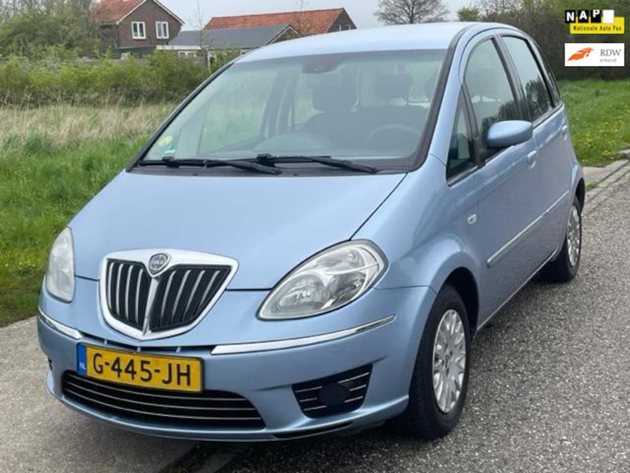 Lancia Musa - 1.4-16V Platino Plus ECC Audio/CD Electric pakket ABS Getint glas Colorpakket ASR ESP Deal - AutoWereld.nl