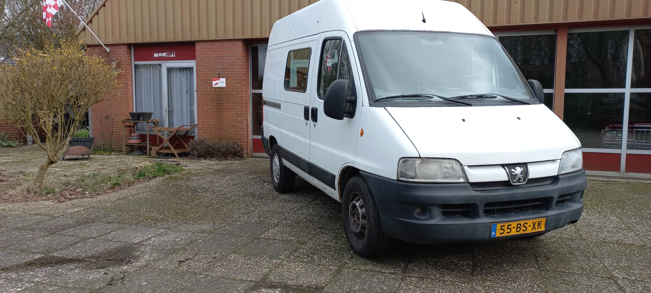 Peugeot Boxer - 350C 2.2 HDI Verzwaarde bladveer - AutoWereld.nl