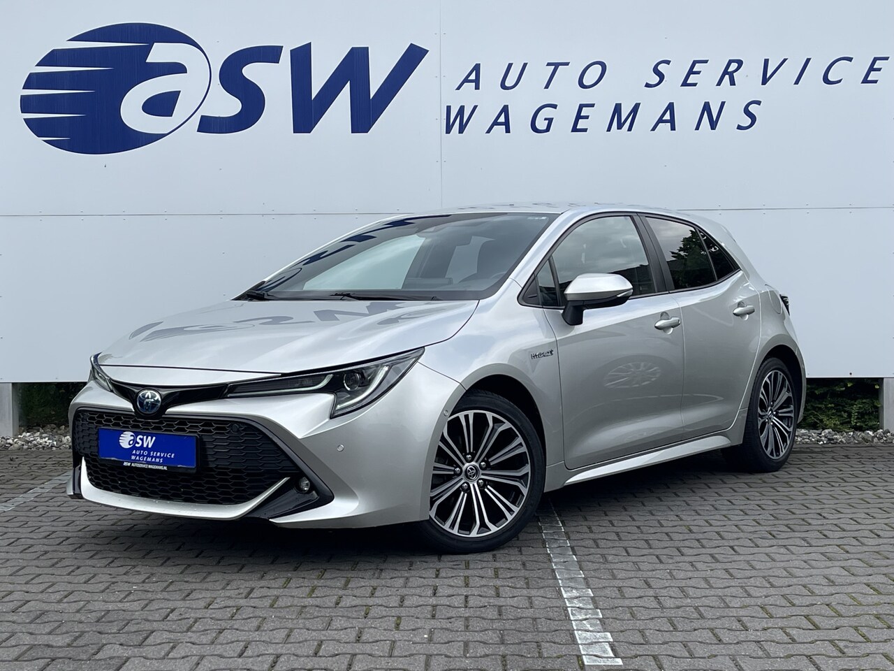 Toyota Corolla - 1.8 Hybrid Style | CarPlay | Camera | ACC | LED | DAB+ | 17 inch - AutoWereld.nl