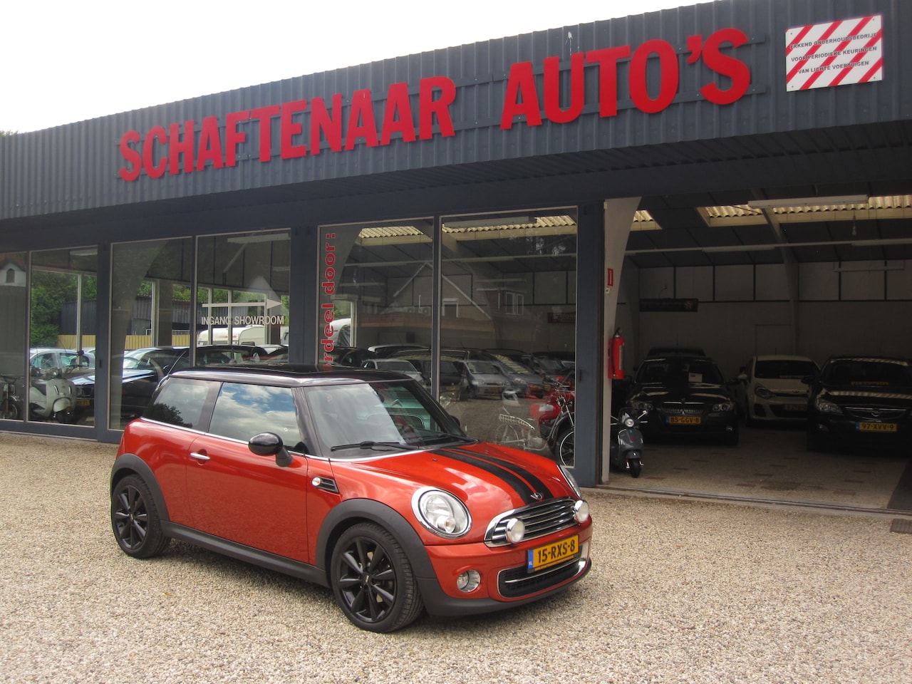 MINI Cooper - Mini 1.6 Business Line zeer lux apk 10--06-2025 - AutoWereld.nl