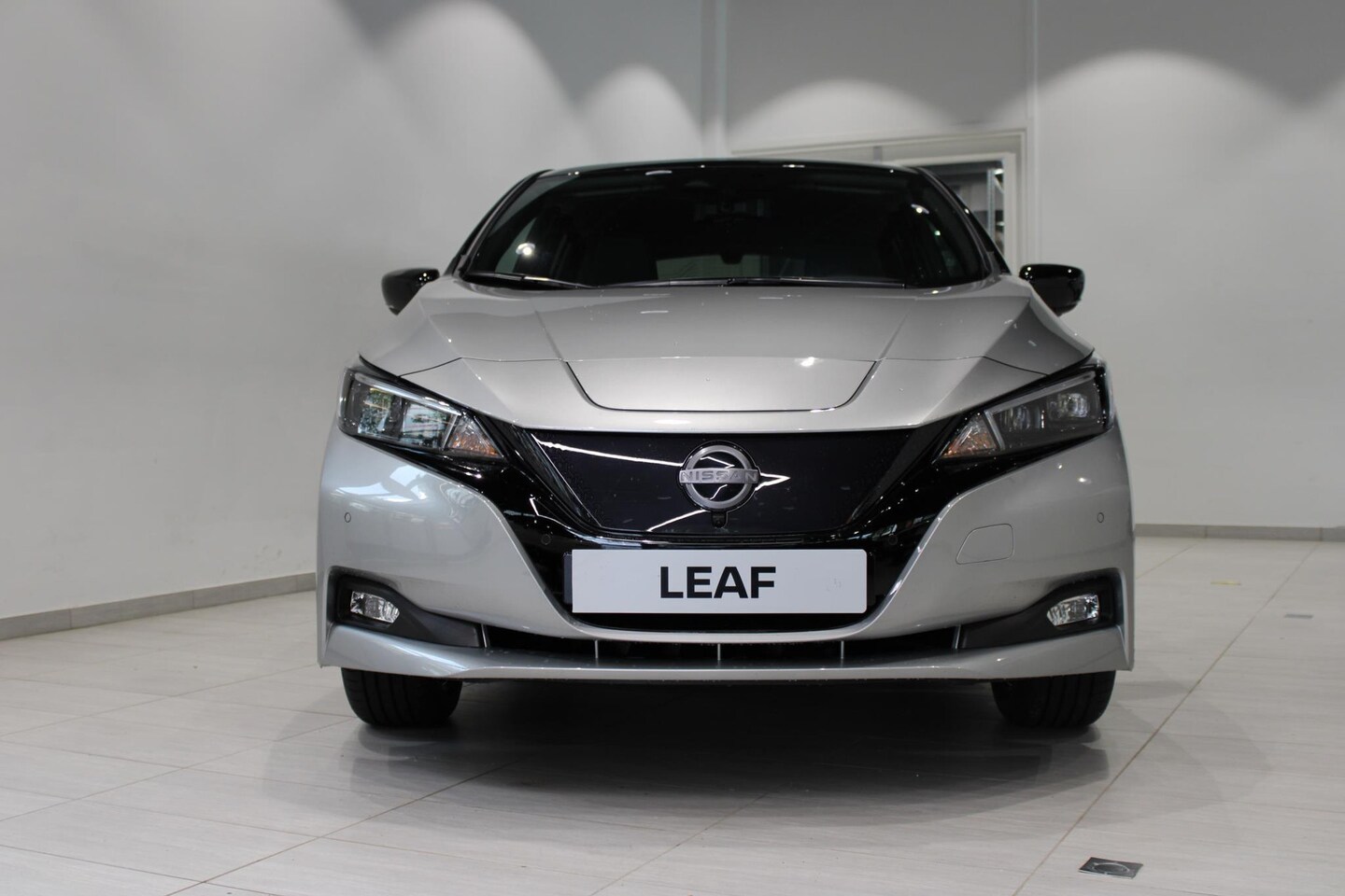 Nissan LEAF NCONNECTA 39 kWh € 11.190, = PRIJSVERLAGING SUBSIDIE MOGELIJK VAN €2.950