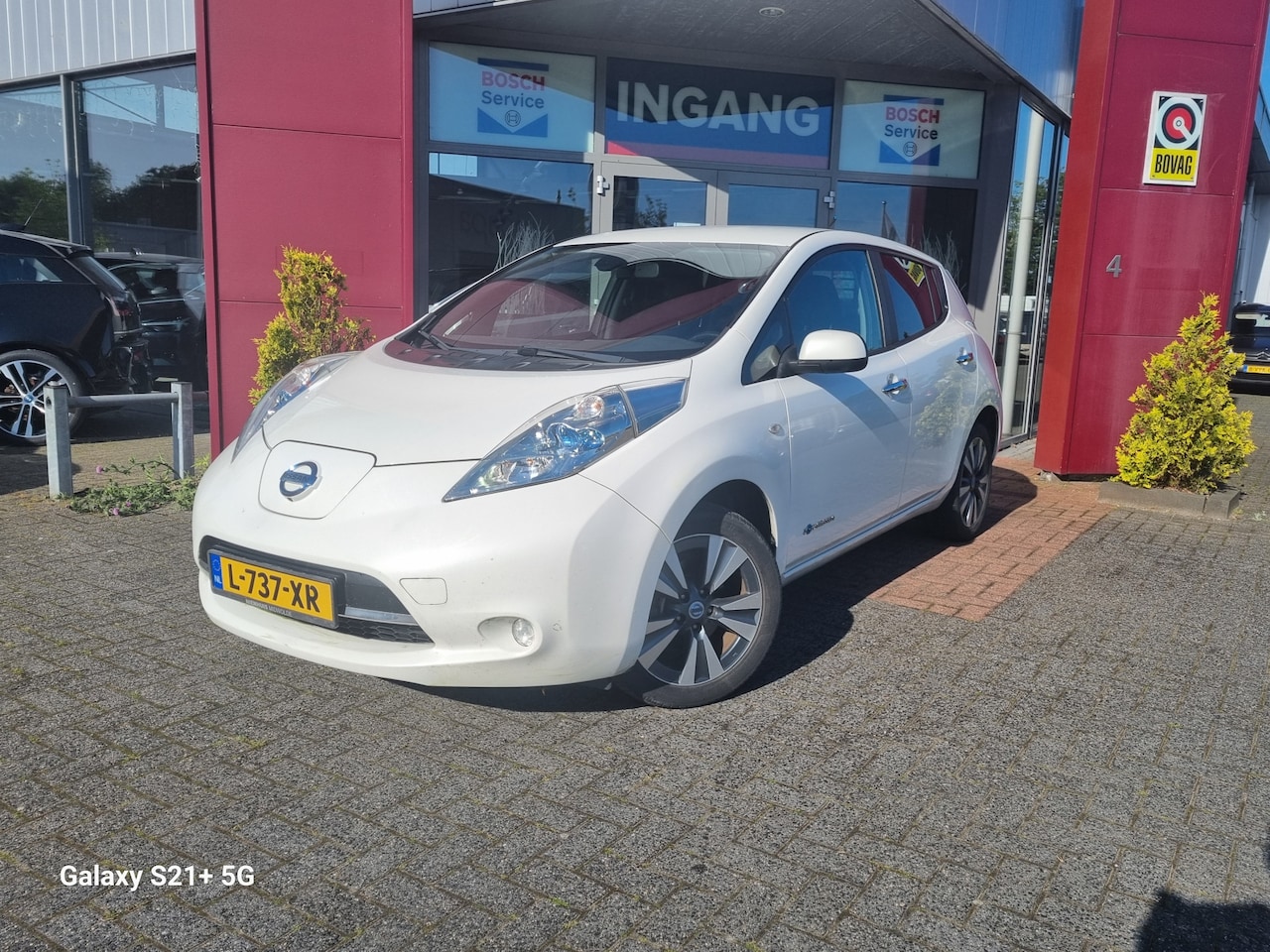 Nissan LEAF - Tekna 24 kWh € 2.000,- subsidie mogelijk - AutoWereld.nl