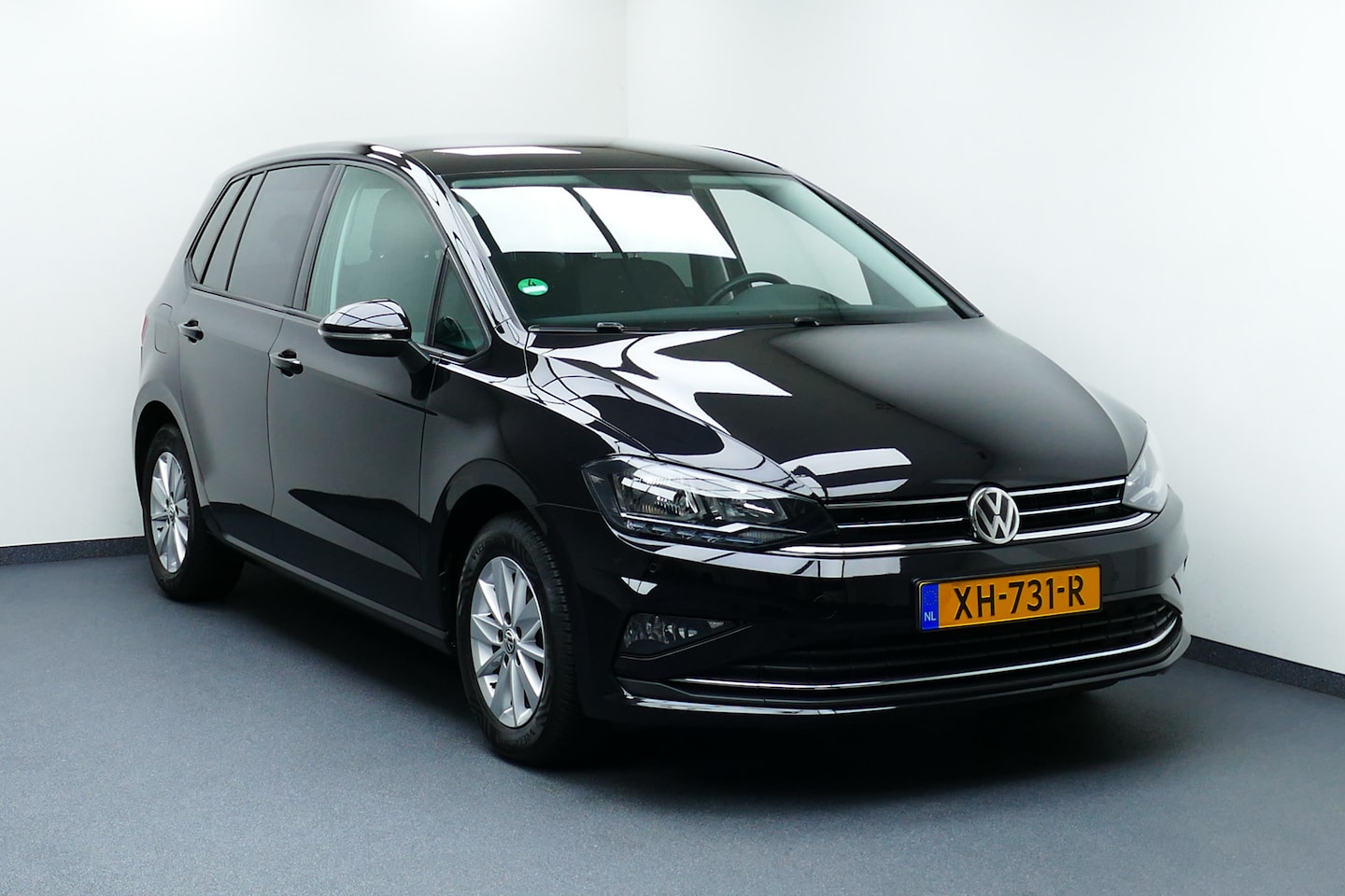 Volkswagen Golf Sportsvan - 1.0 TSI Highline Edition. Adaptief Cruise, Navi, Clima, Stoelverw, PDC V+A, - AutoWereld.nl