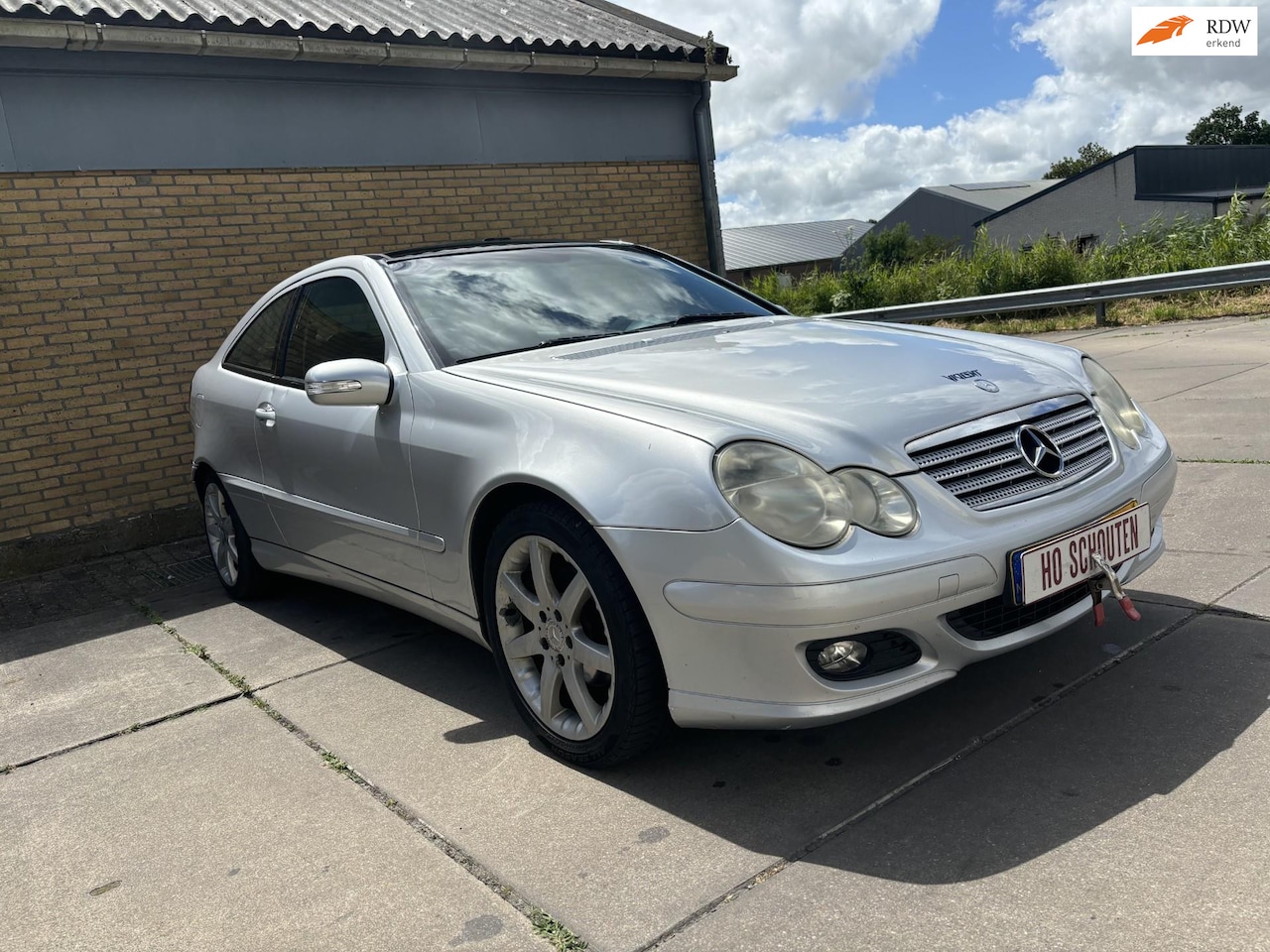 Mercedes-Benz C-klasse Sportcoupé - 220 CDI automaat//climate//cruise//lederen bekleding//apk - AutoWereld.nl