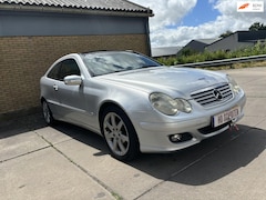 Mercedes-Benz C-klasse Sportcoupé - 220 CDI automaat met panaromadak