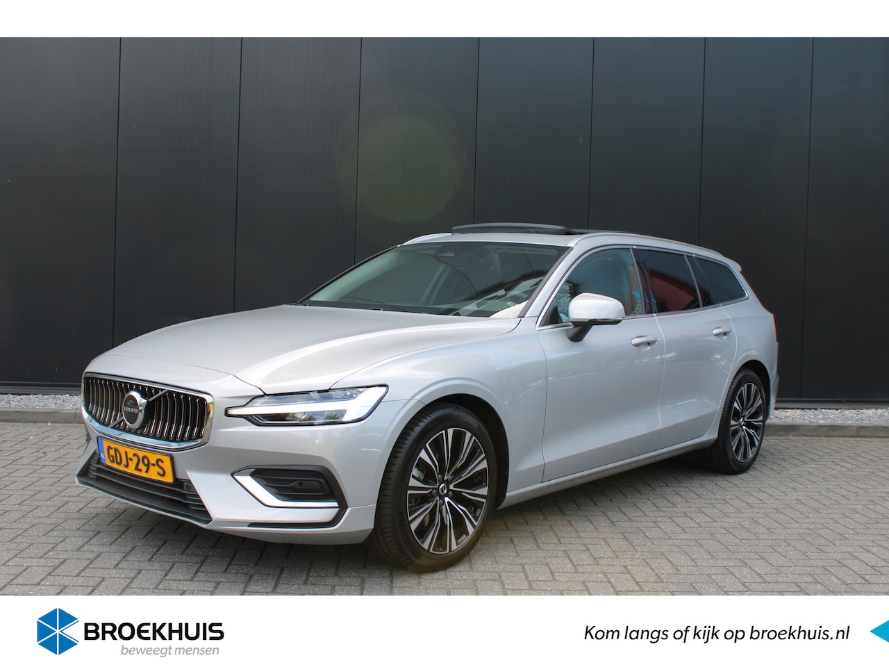 Volvo V60 - B3 Plus Bright - AutoWereld.nl