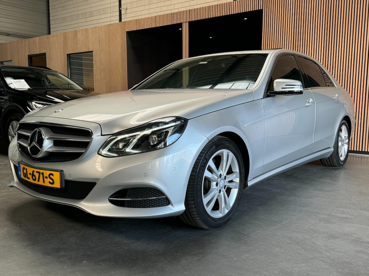 Mercedes-Benz E-klasse - 350 BlueTEC Prestige Avantgarde Automaat Schuifdak| Navi | PDC | Leer | APK - AutoWereld.nl