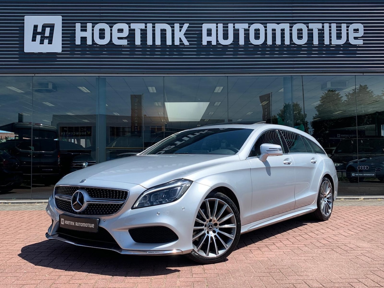 Mercedes-Benz CLS-klasse Shooting Brake - 220 d AMG 9G-DCT | Distronic + | Pano | Multibeam | Volledig onderhouden - AutoWereld.nl