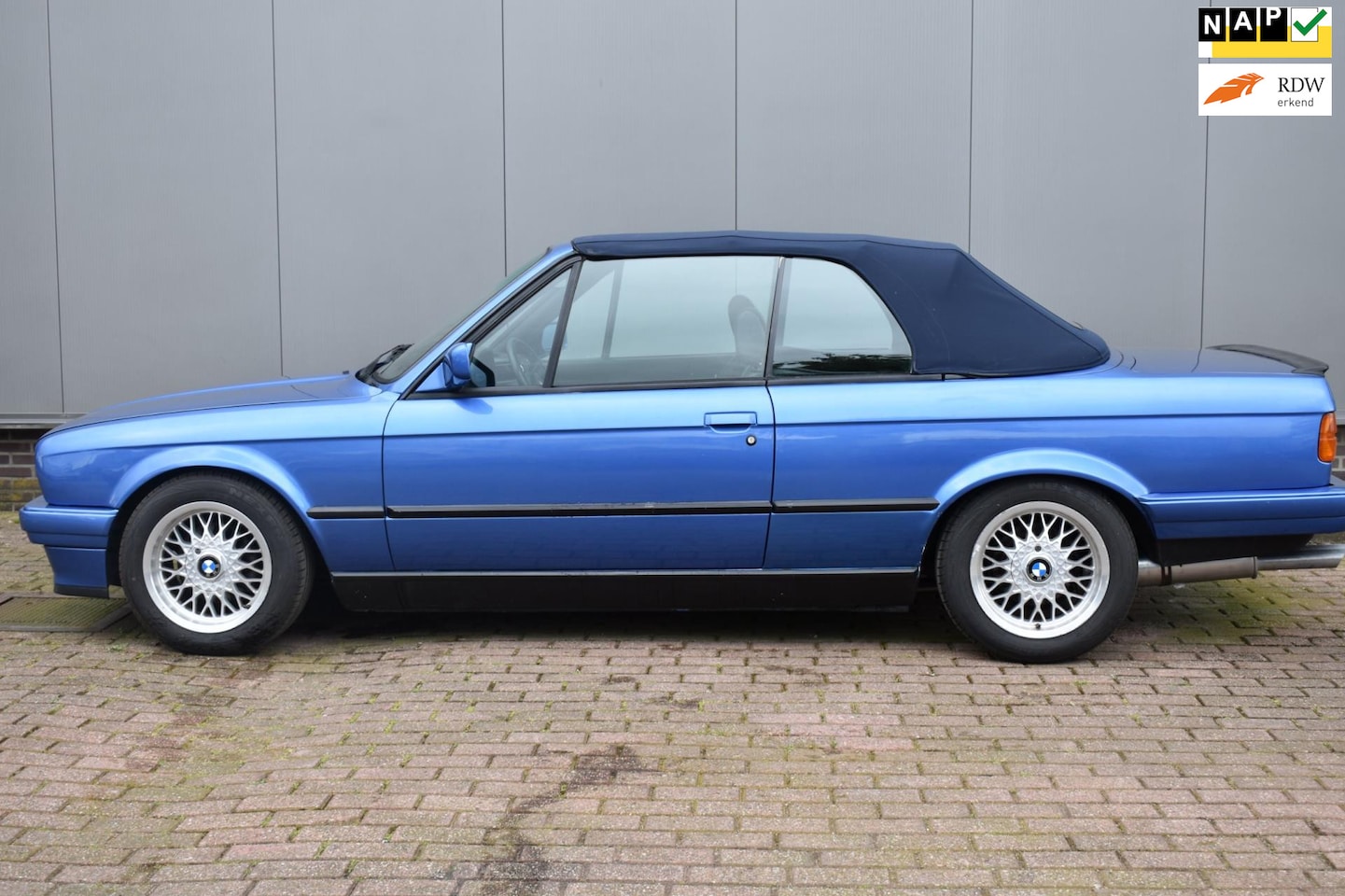 BMW 3-serie Cabrio - 320i 320i - AutoWereld.nl