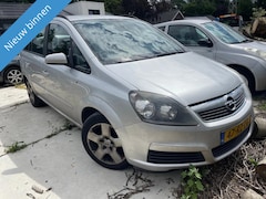 Opel Zafira - 1.8 Executive Airco Zilver