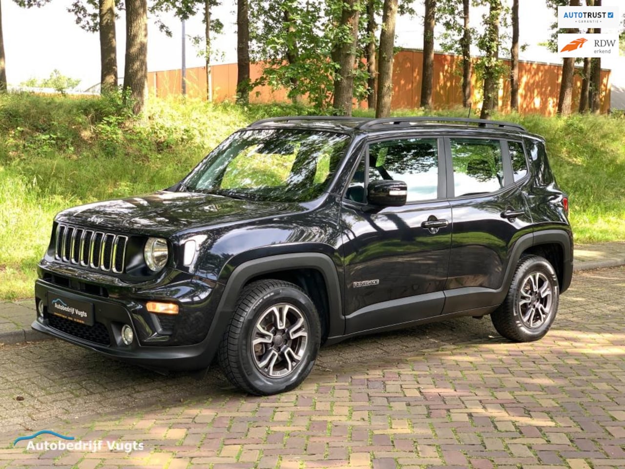 Jeep Renegade - 1.3T TGDi Longitude 4x2 *RIJKLAAR*STOEL/STUURVERWARMING* - AutoWereld.nl