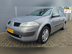 Renault Mégane - 1.6-16V Privilège Luxe AUTOMAAT Trekhaak Airco apk 06-2025