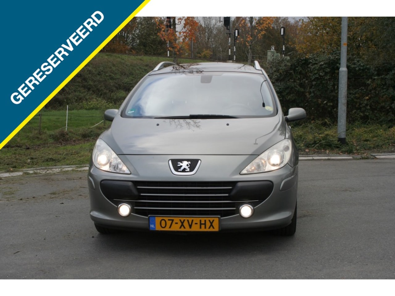 Peugeot 307 SW - 2.0-16V Premium 2.0-16V Premium - AutoWereld.nl