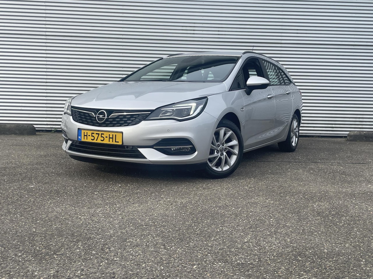 Opel Astra Sports Tourer - 1.2 Edition 1.2 Edition - AutoWereld.nl