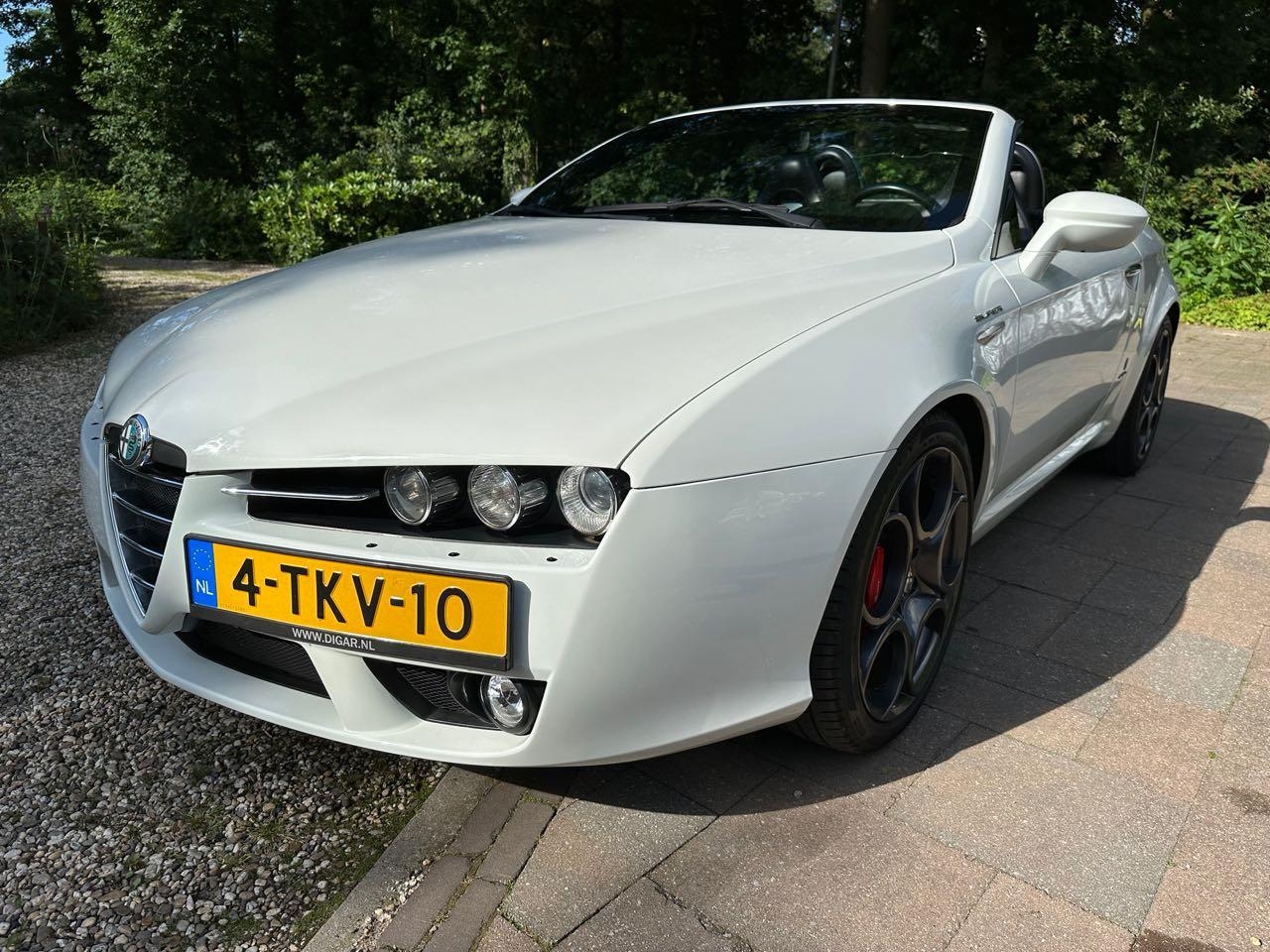 Alfa Romeo Spider - 1.7 T Sport Squadra Tuning Xenon RVS Sportuitlaat - AutoWereld.nl