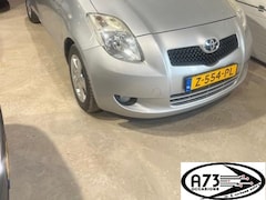 Toyota Yaris - 1.3 VVTi Terra