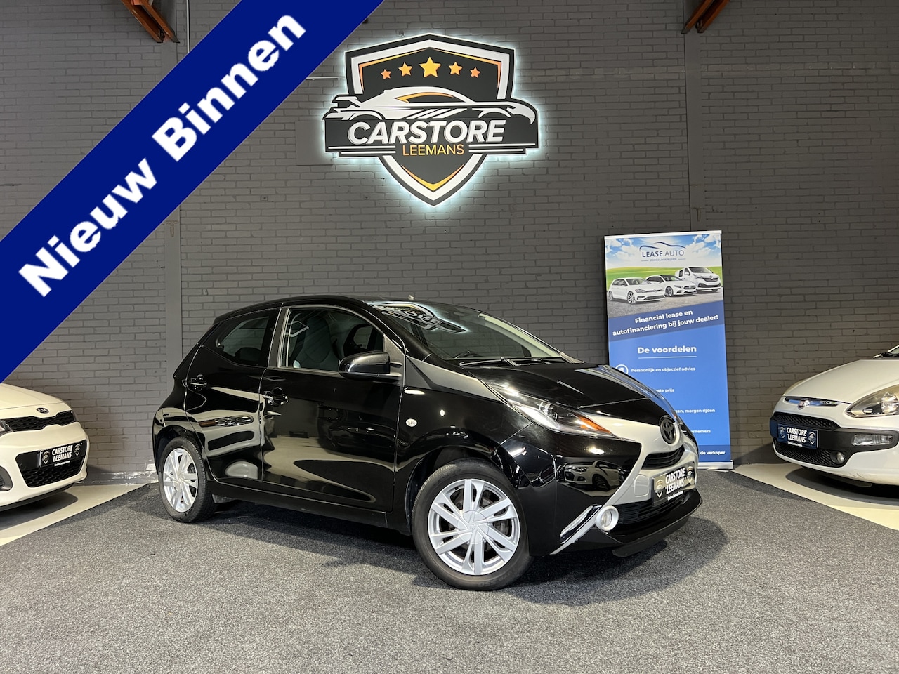 Toyota Aygo - 1.0 VVT-i x-clusiv Navi.CruiseC.Led.Elecpakket.LMV!!! - AutoWereld.nl