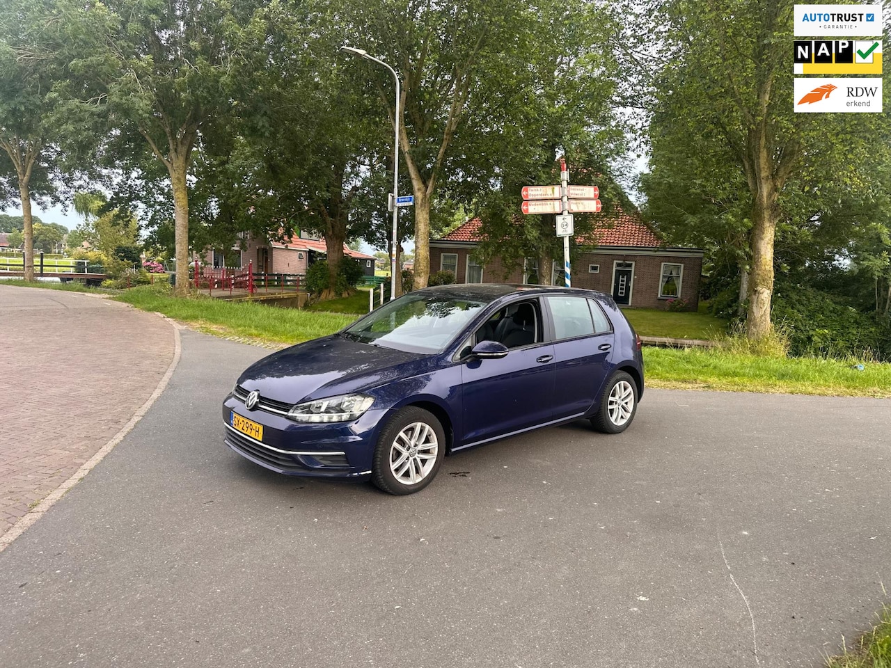 Volkswagen Golf - 1.6 TDI Highline Business R Automaat.Navi.Ex Bpm - AutoWereld.nl