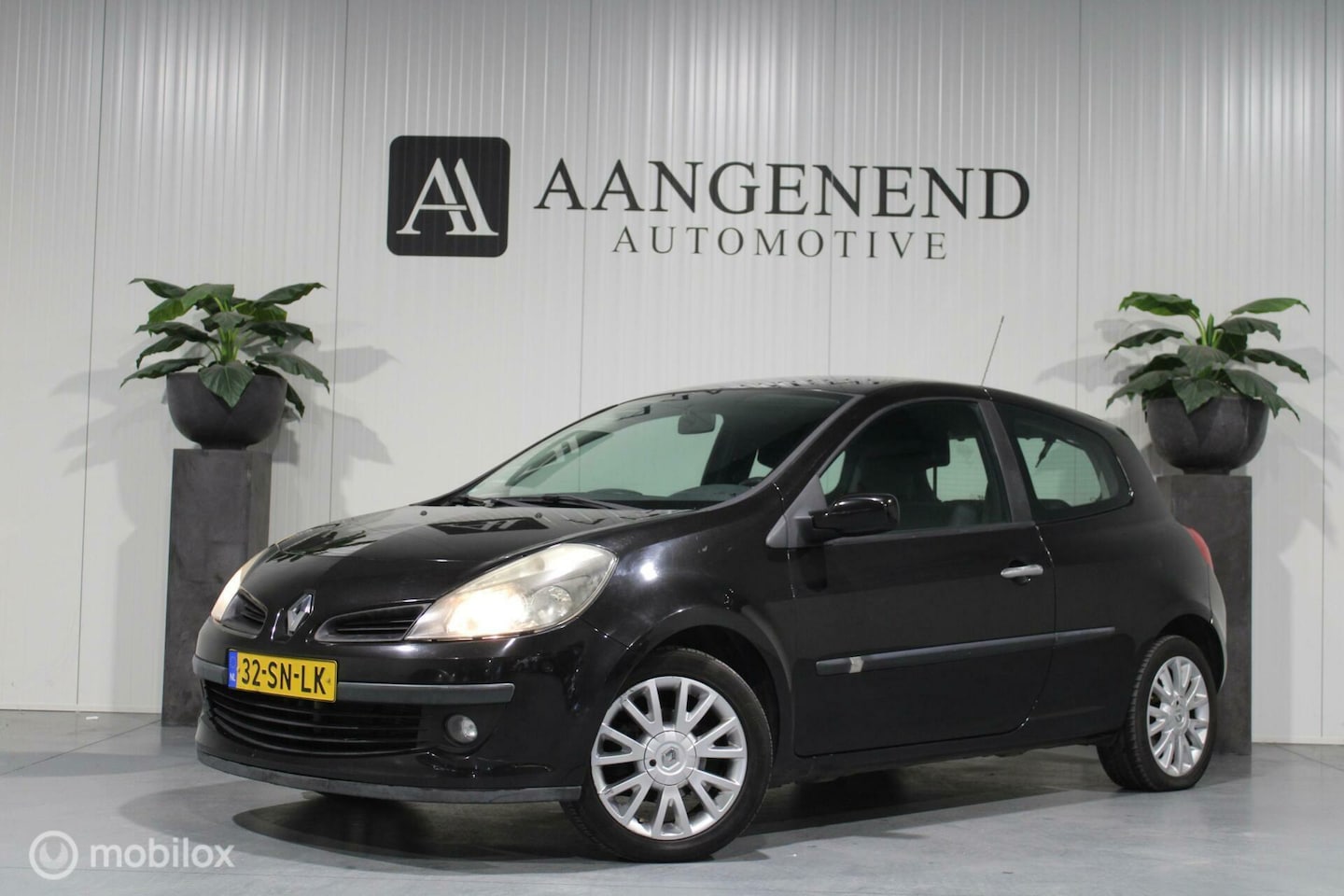 Renault Clio - 1.4-16V Authentique Airco, LM-Velgen, El. Ramen - AutoWereld.nl