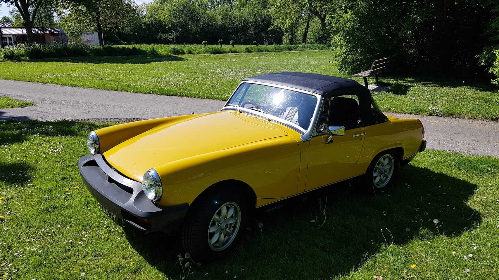 MG B type - 1.8 Roadster MG Midget 1500 - AutoWereld.nl