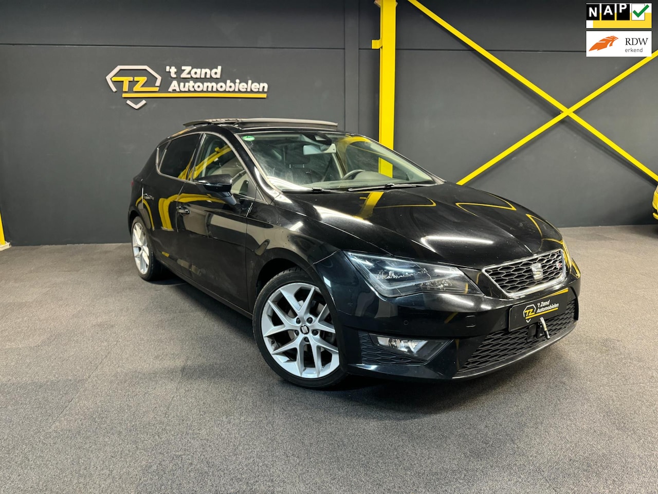 Seat Leon - 1.4 TSI ACT FR EXPORT| DSG | PANO | LED | XENON | NAVI | Origineel FR | BTW AUTO - AutoWereld.nl