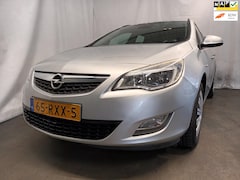 Opel Astra Sports Tourer - 1.4 Edition - Schade