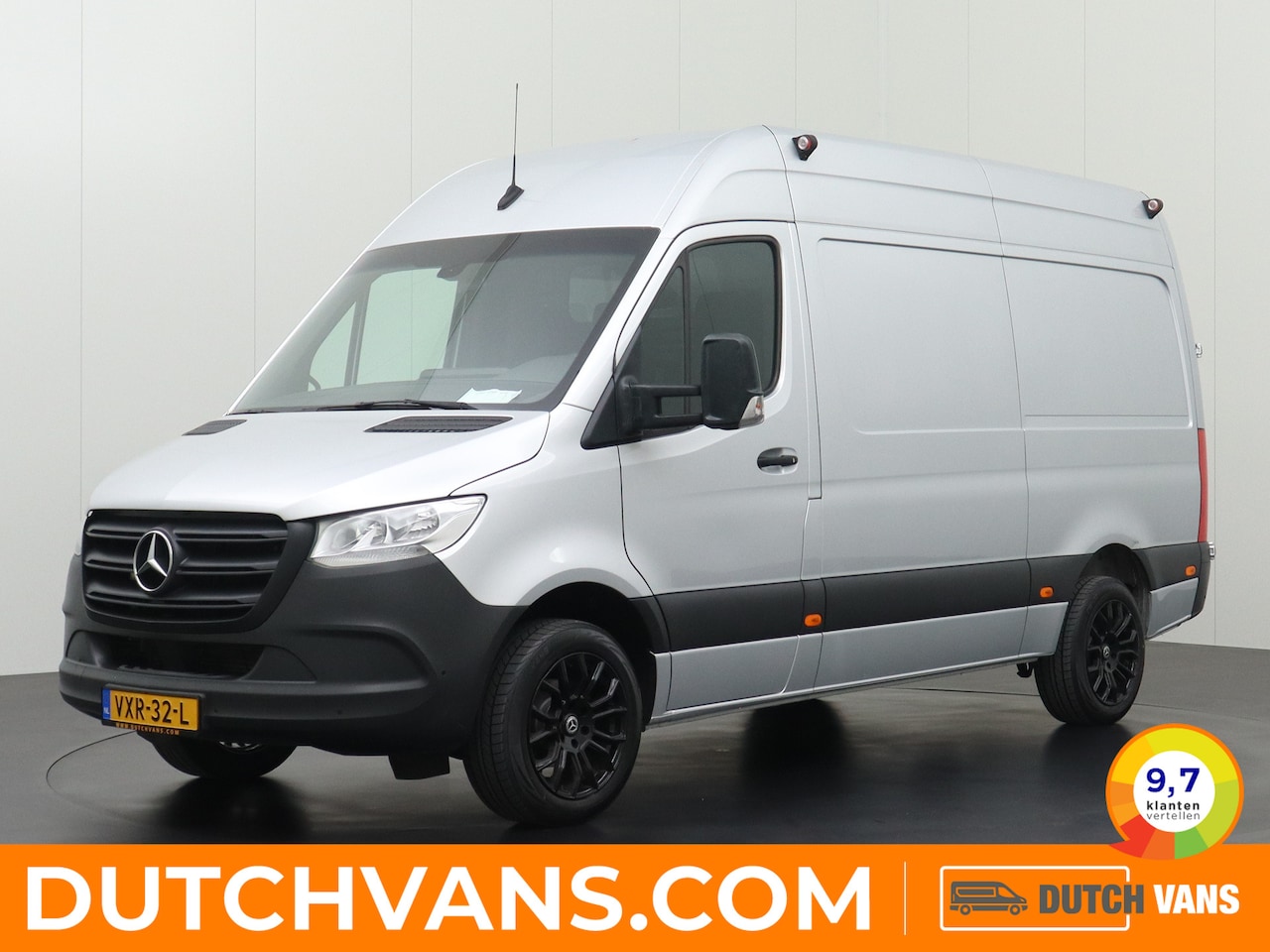 Mercedes-Benz Sprinter - 319CDI V6 7G-Tronic Automaat L2H2 | 3500Kg Trekhaak | Airco | Navigatie | Camera | Kast-In - AutoWereld.nl