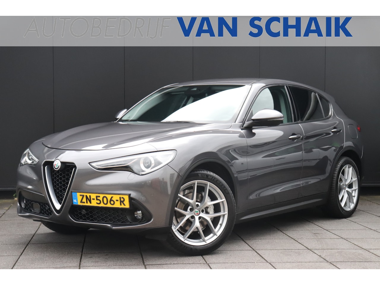 Alfa Romeo Stelvio - 2.2d Super 180 PK | LEDER | NAVI | XENON | PDC | KEY-LESS - AutoWereld.nl