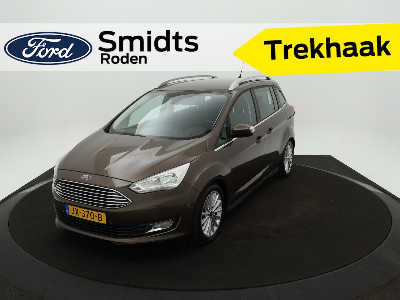 Ford Grand C-Max - 1.0 125PK Titanium | Trekhaak | Elektr. achterklep | ISOFIX | Voorruitverwarming | - AutoWereld.nl