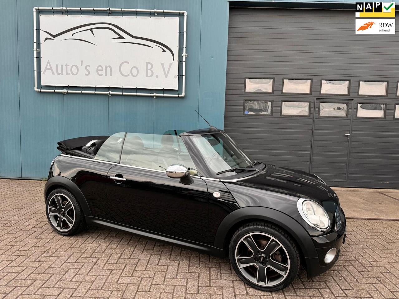 MINI Cabrio - Mini 1.6 Cooper Clima Cruise Half leder 17"Pdc Elec dak Facelift model Apk 30-05-2025 - AutoWereld.nl