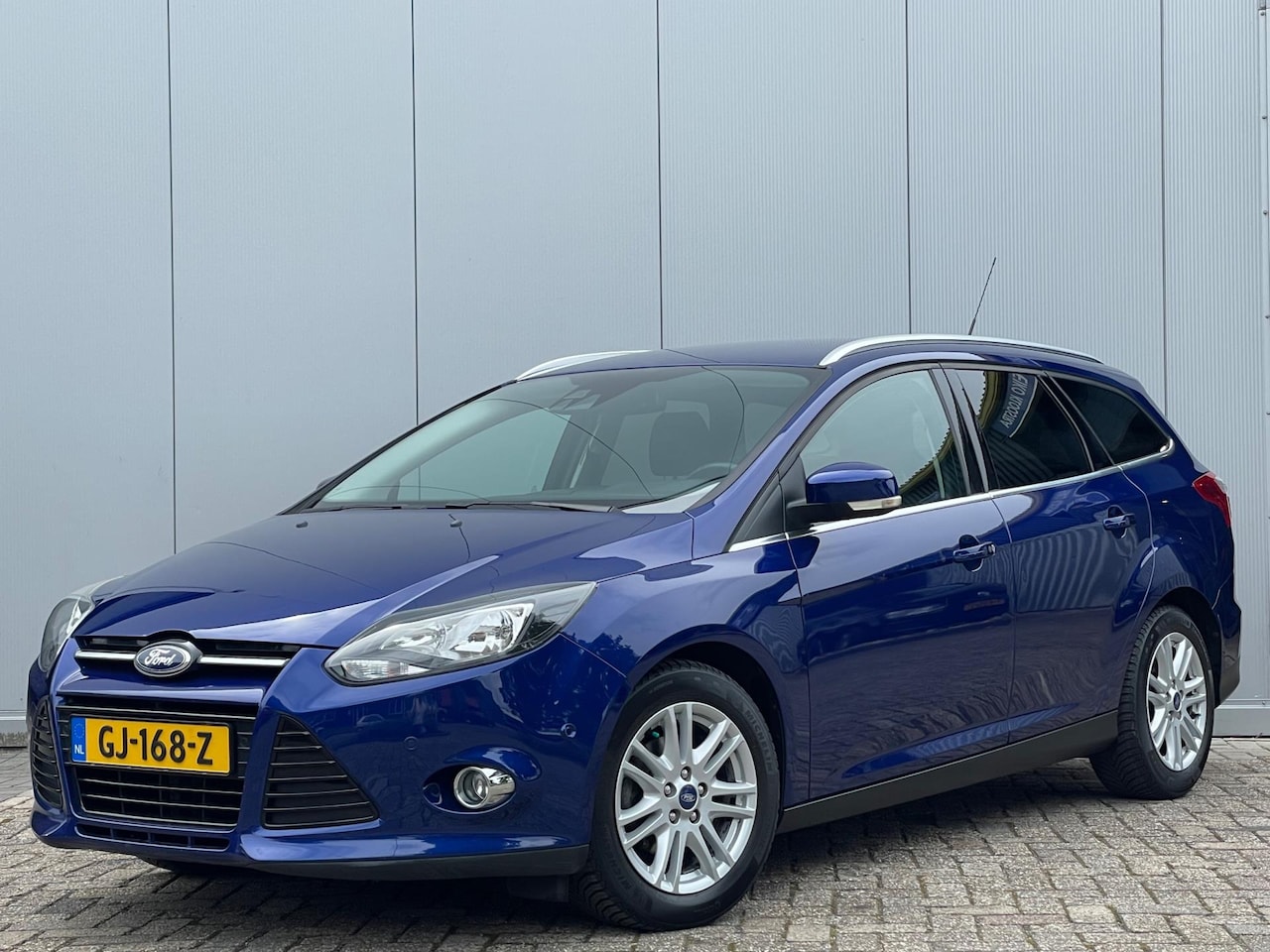 Ford Focus Wagon - 1.0 EcoBoost Titanium | Navi | Keyless | Camera | PDC v+a | Half leder | Stoelverwarming - AutoWereld.nl